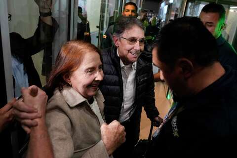 Legendary Drug Lord Fabio Ochoa Is Deported To Colombia And Walks Free ...