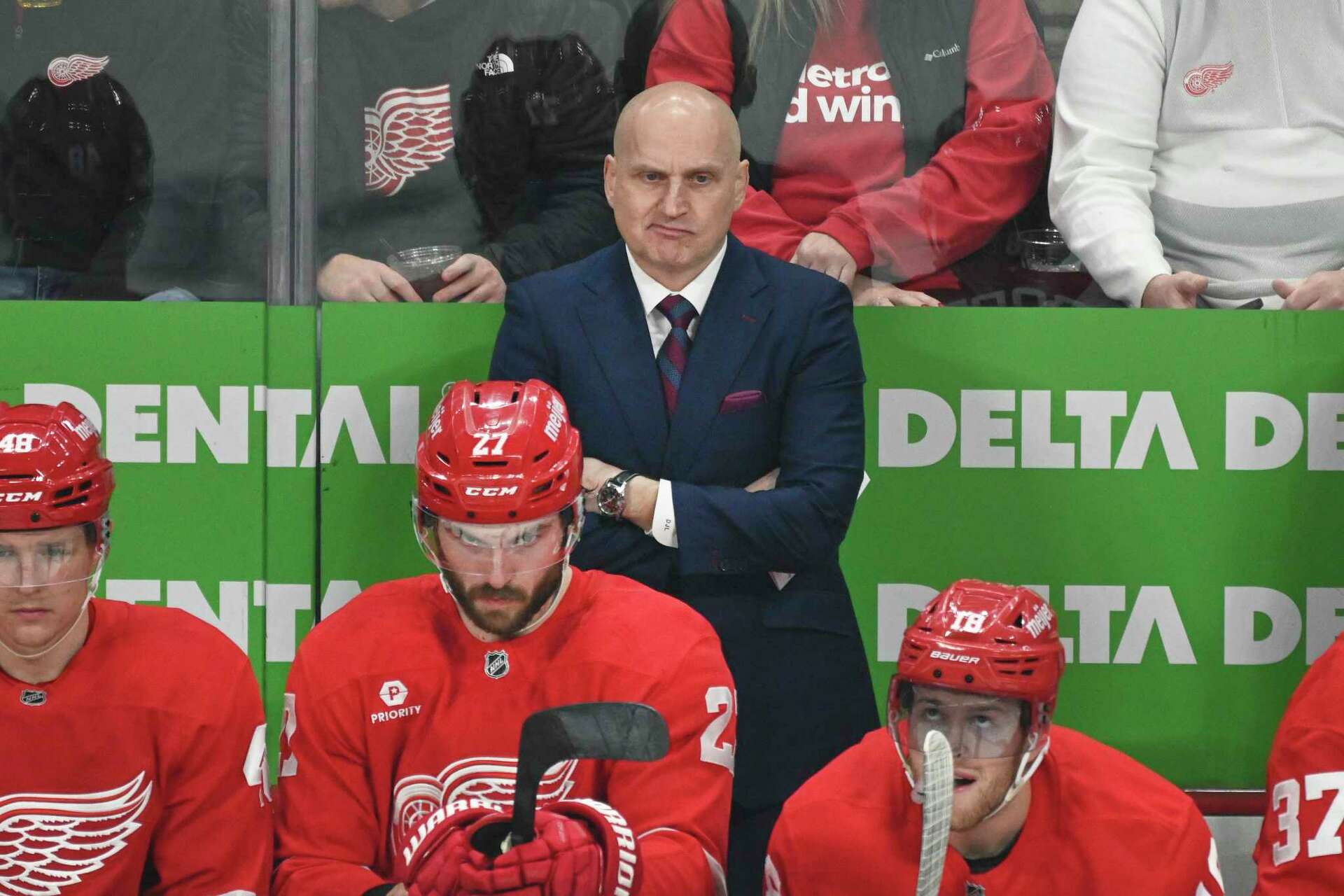 Detroit Red Wings fire coach Derek Lalonde, name Todd McLellan as his