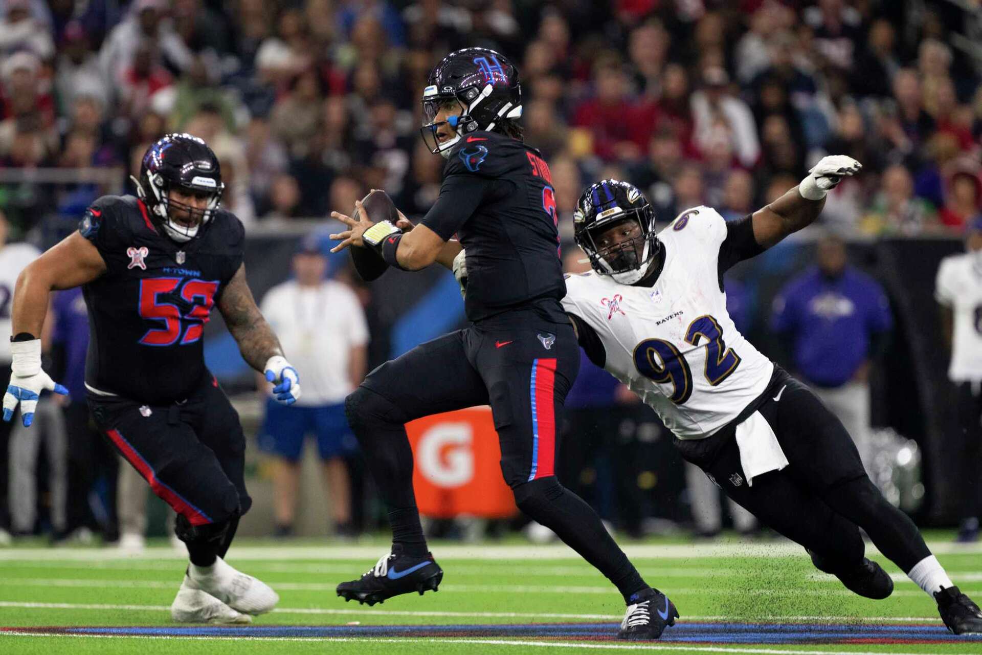 Anonymous NFL Exec Refuses to Count Texans Out of Playoffs