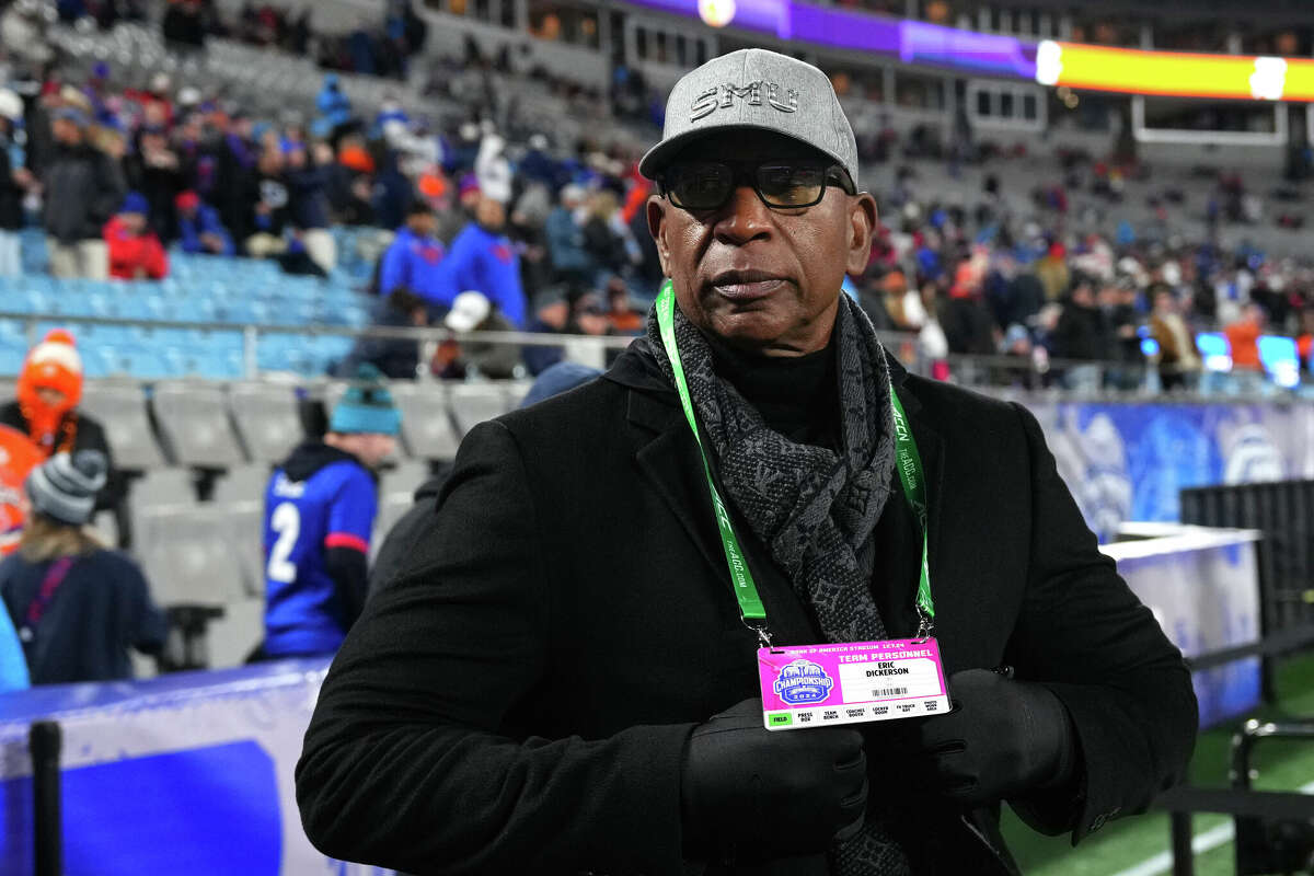 Eric Dickerson, SMU Mustangs alumni, attends the 2024 ACC Football Championship at Bank of America Stadium on December 07, 2024 in Charlotte, North Carolina. 