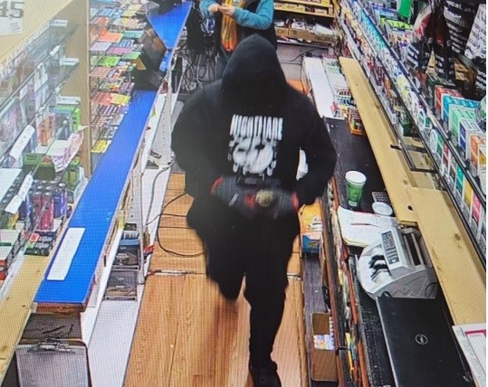 Thief robbed Willimantic convenience store at gunpoint, police say