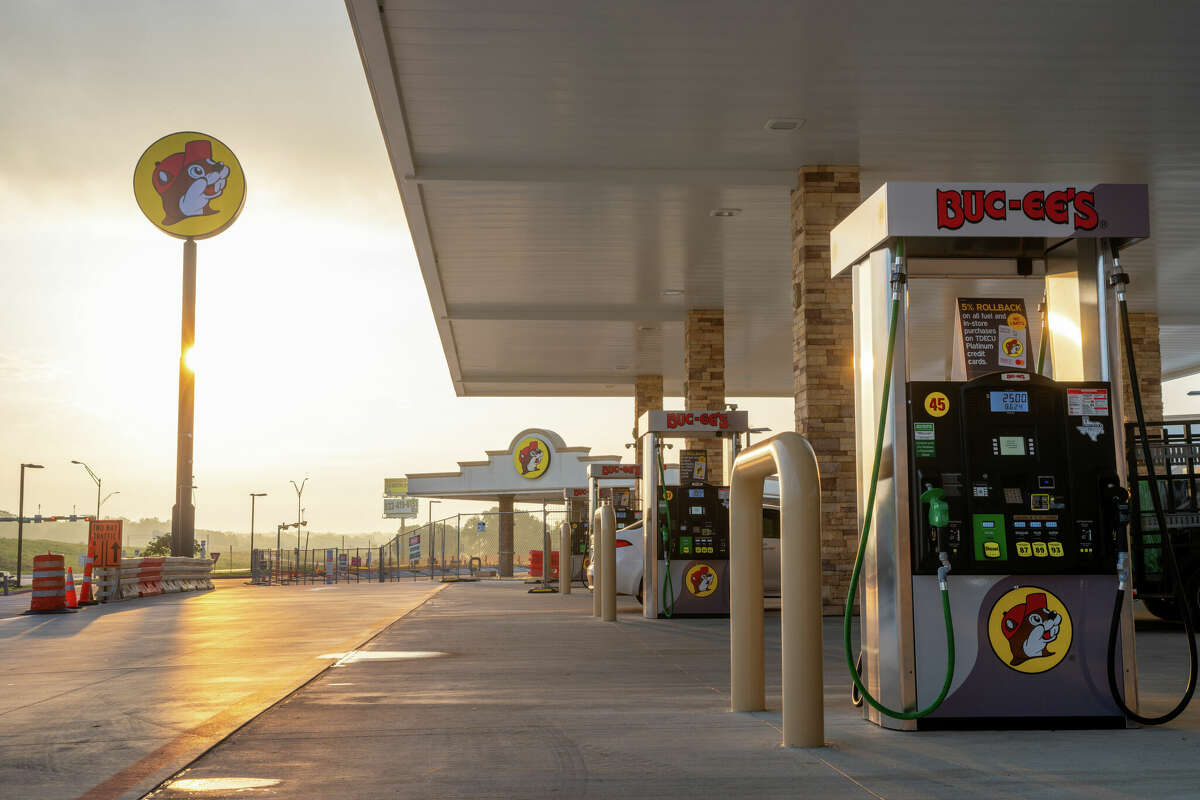 LULING, TEXAS - JUNE 12: Gas pump stations at the Buc-ee's convenience on June 12, 2024 in Luling, Texas. The Texas-based convenience store and gas stop, Buc-ee's has become the world's largest convenience store with over 100 gas pumps and a 75,000 square feet store. The newly opened location in Luling is nearly 30 times larger than average convenience stores, and hosts thousands of food and beverage options. (Photo by Brandon Bell/Getty Images)