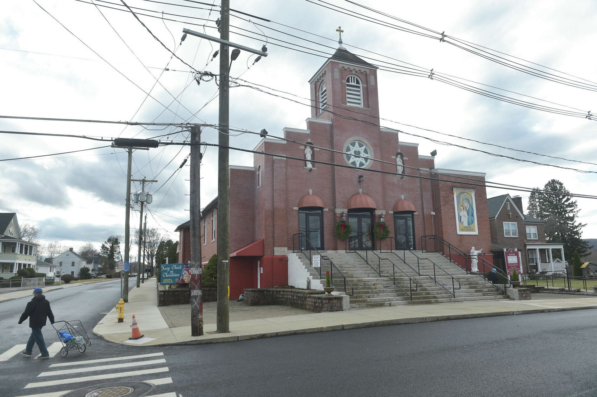 St Peter and Sacred Heart churches in Danbury merge