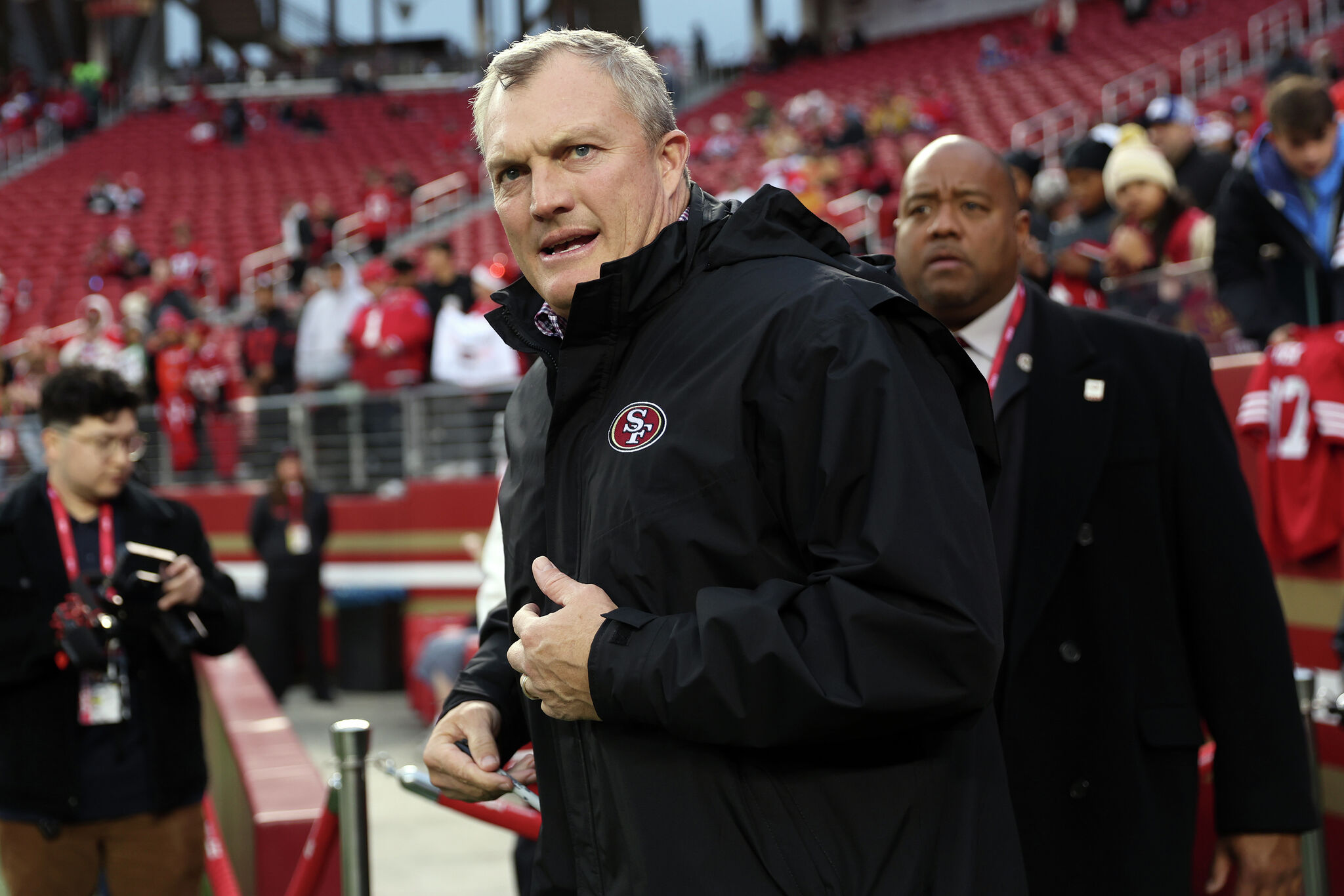 ESPN cameras lock in on 49ers GM raging at team during loss to Lions