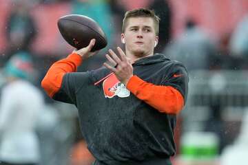 Bailey Zappe To Start At Quarterback For Browns' Season Finale In 