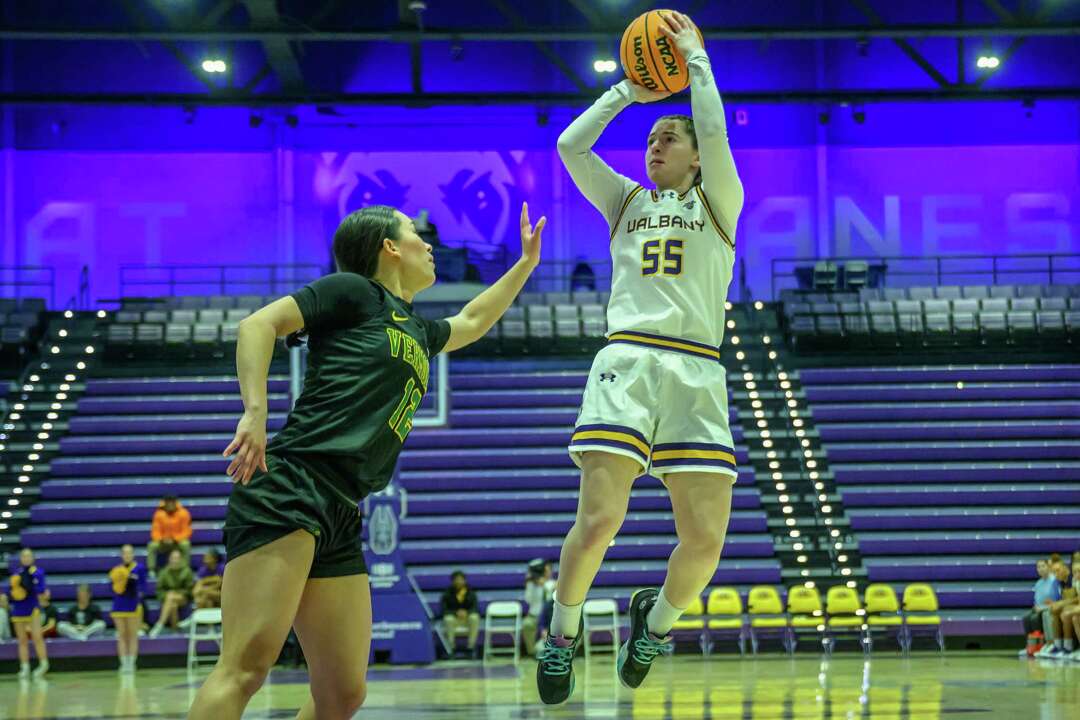 UAlbany women's basketball breezes past Vermont in America East play