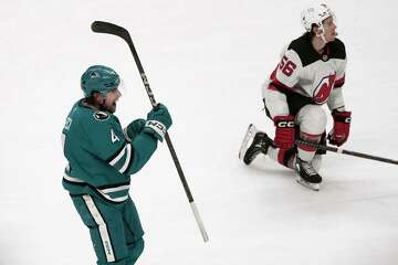 Cody Ceci scores with 24 seconds left, Sharks beat Devils 3-2