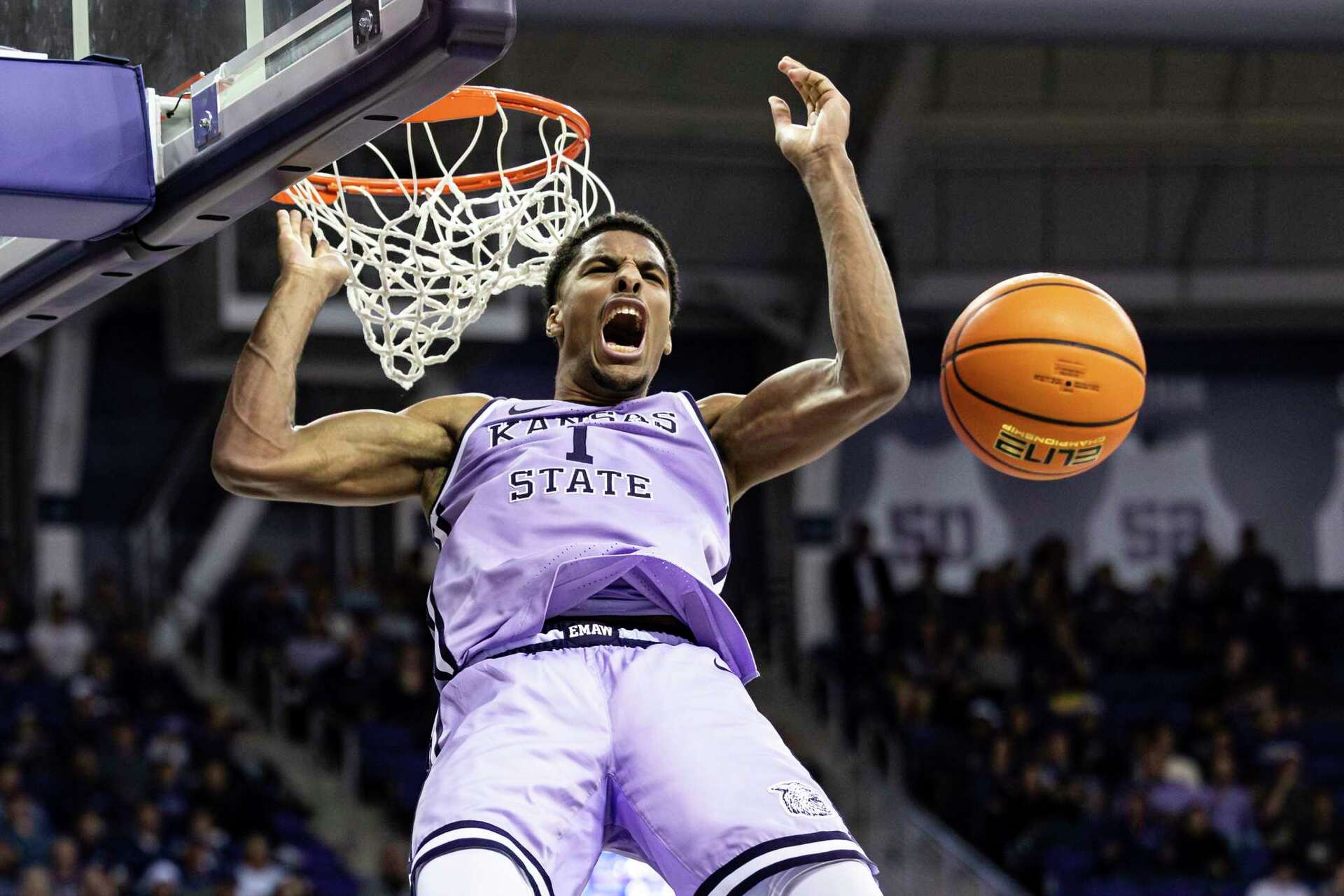 Noah Reynolds scores 18, hits go-ahead basket to cap TCU's rally past ...