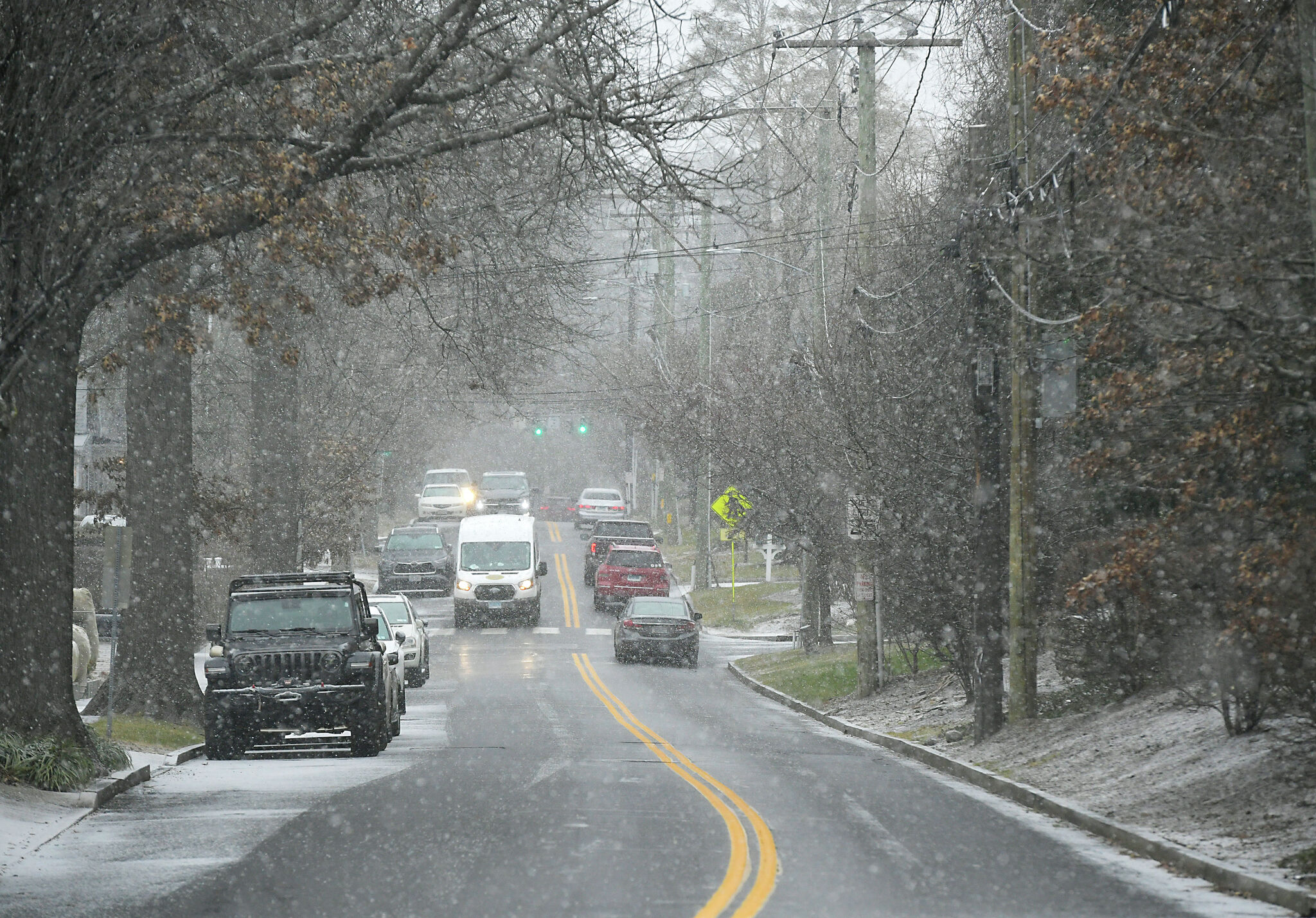 CT power outages mostly restored after Tuesday's high winds