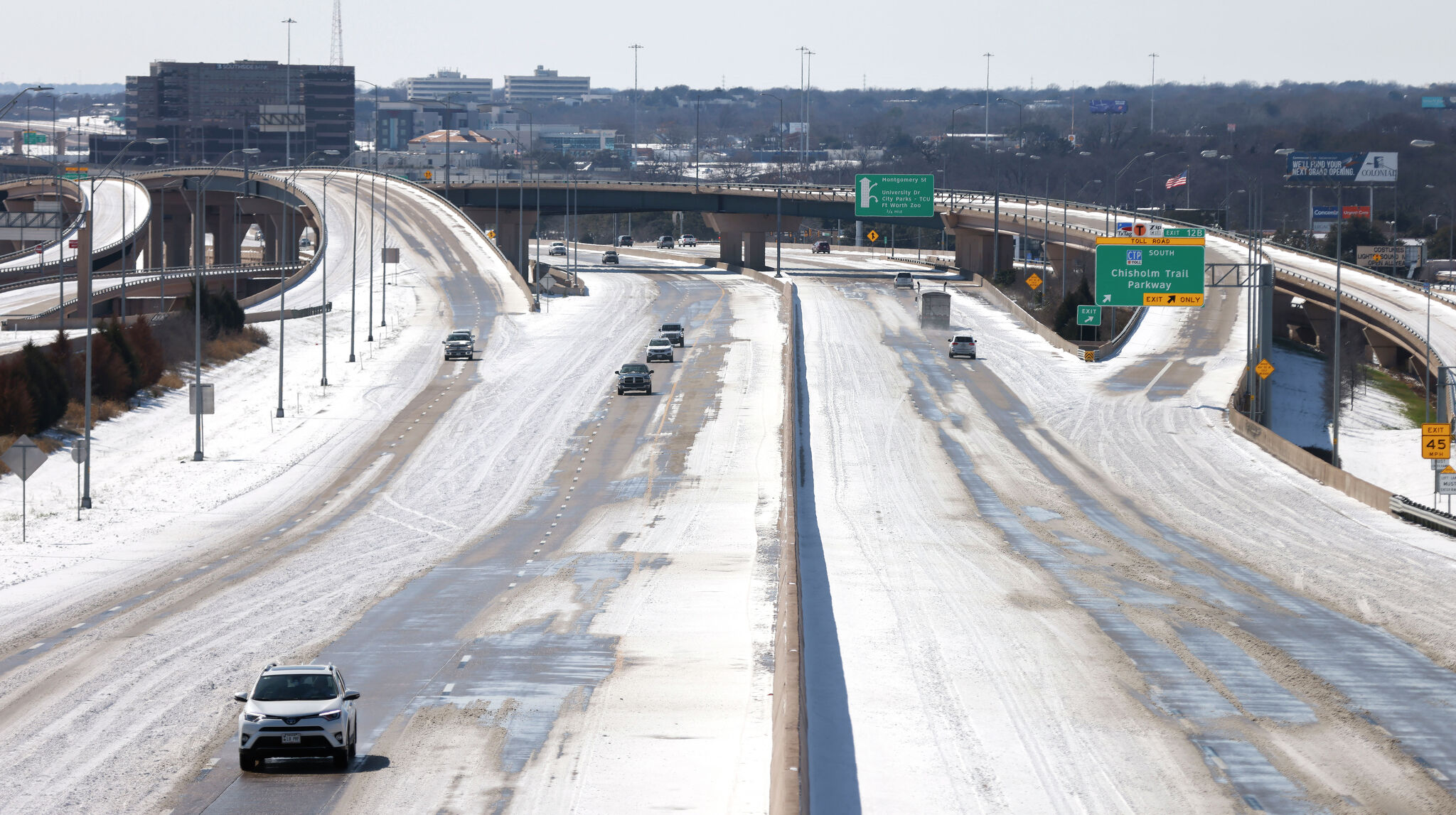 Timeline: Arctic blast to bring 0-degree temps, snow to Texas