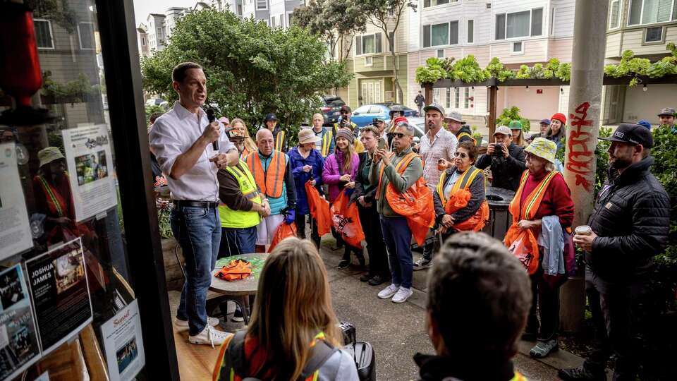 San Francisco Mayor-elect Daniel Lurie addresses the crowd outside Ocean Beach Cafe during Ocean Beach Cleanup in the Outer Richmond neighborhood of San Francisco, Saturday, Jan. 4, 2025.