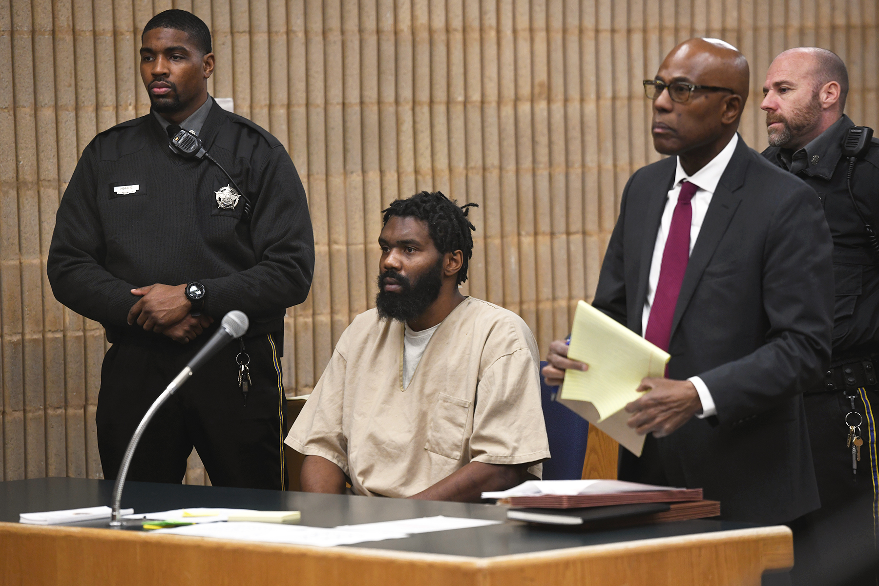 Bridgeport man pleads not guilty in drowning of baby in Milford motel
