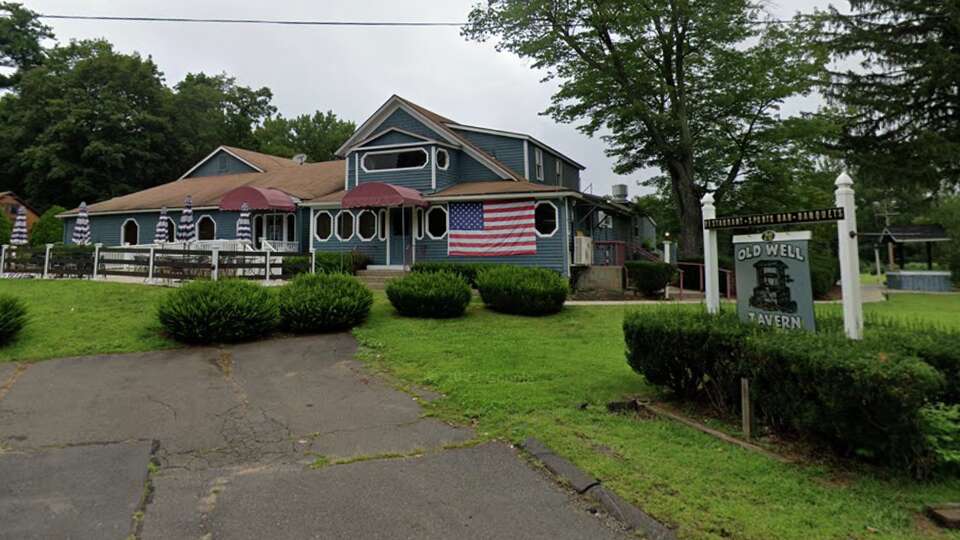 Old Well Tavern in Simsbury to reopen this month after longtime owners retire