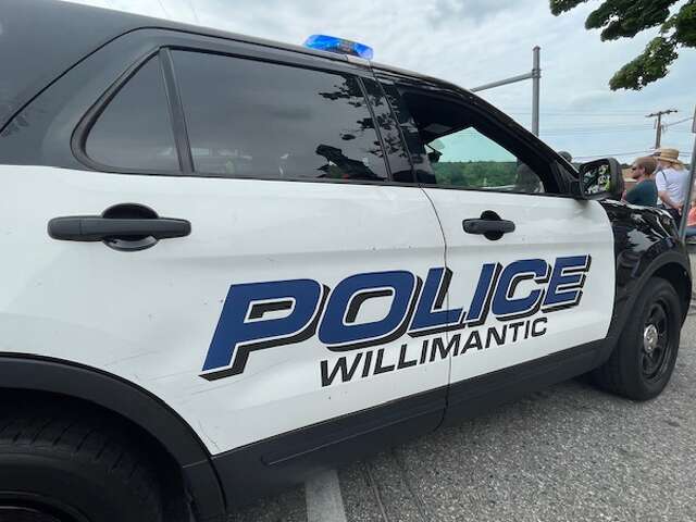 Willimantic police arrest man after finding cocainein search