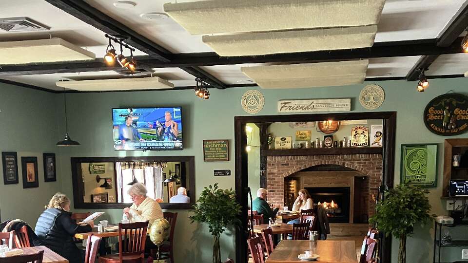 Farley Mac's Irish pub in Simsbury reopens under a new name