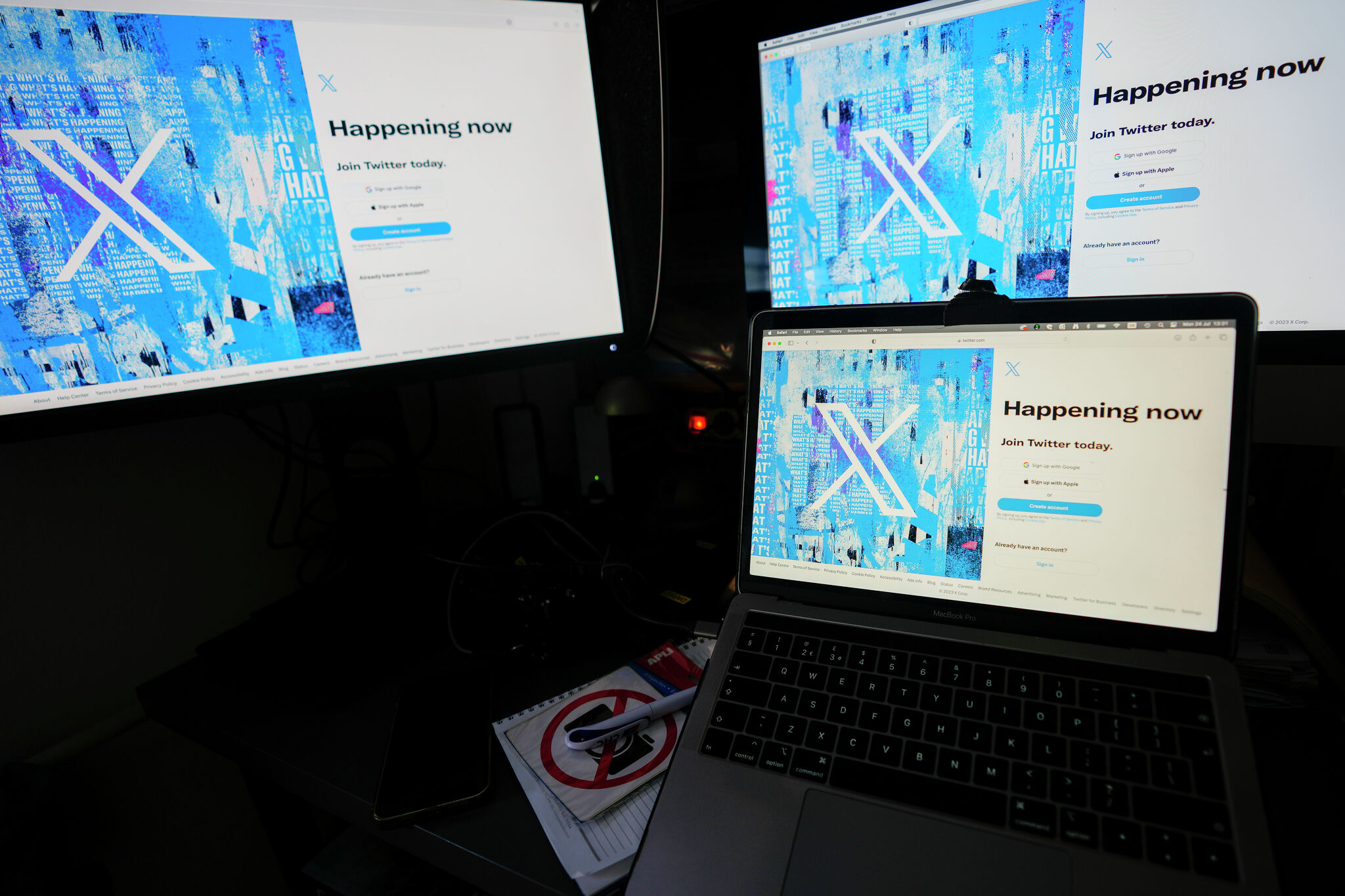 Is X down right now? Tens of thousands of users report outages
