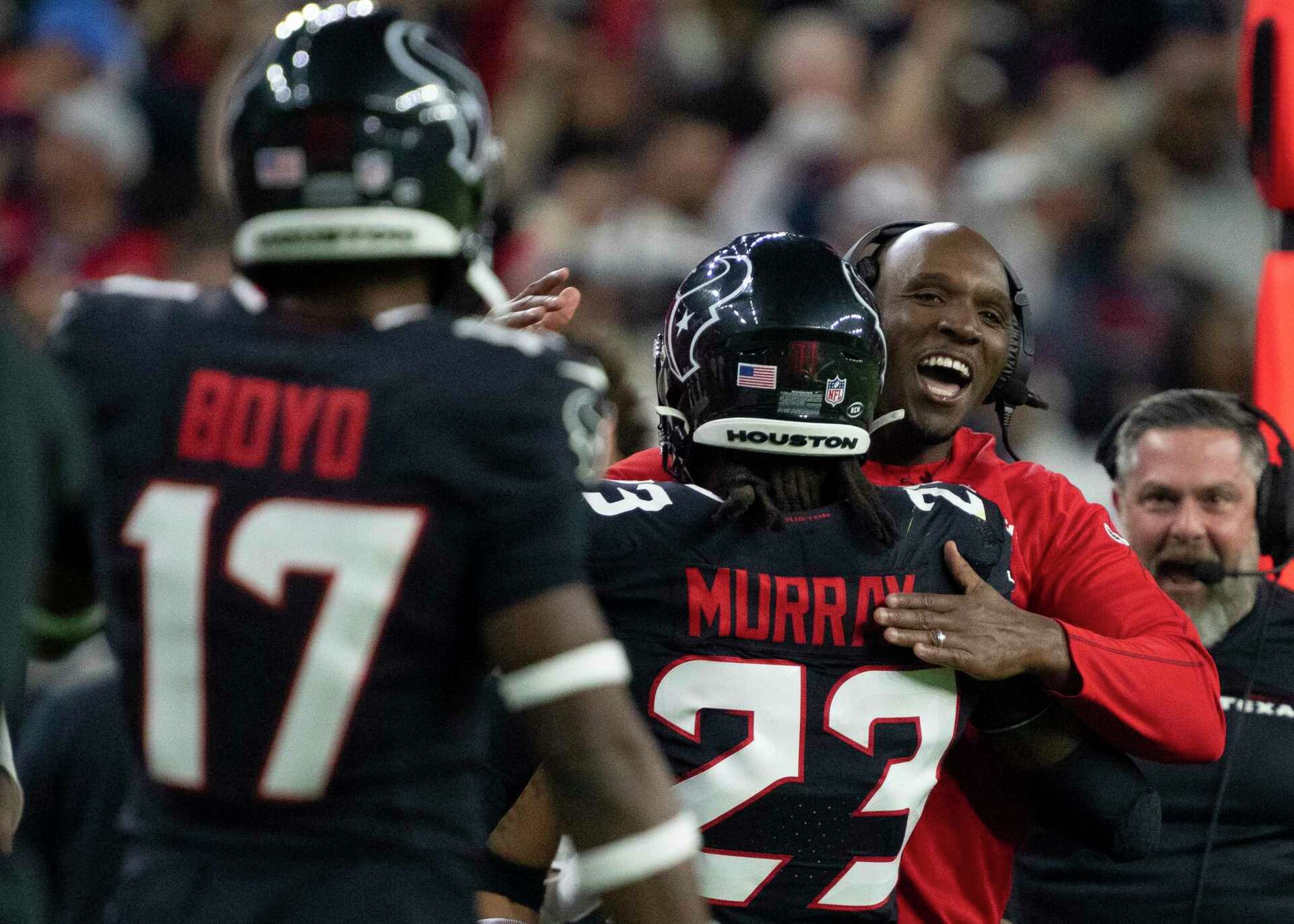 Houston Texans report card: Grading playoff win over L.A. Chargers