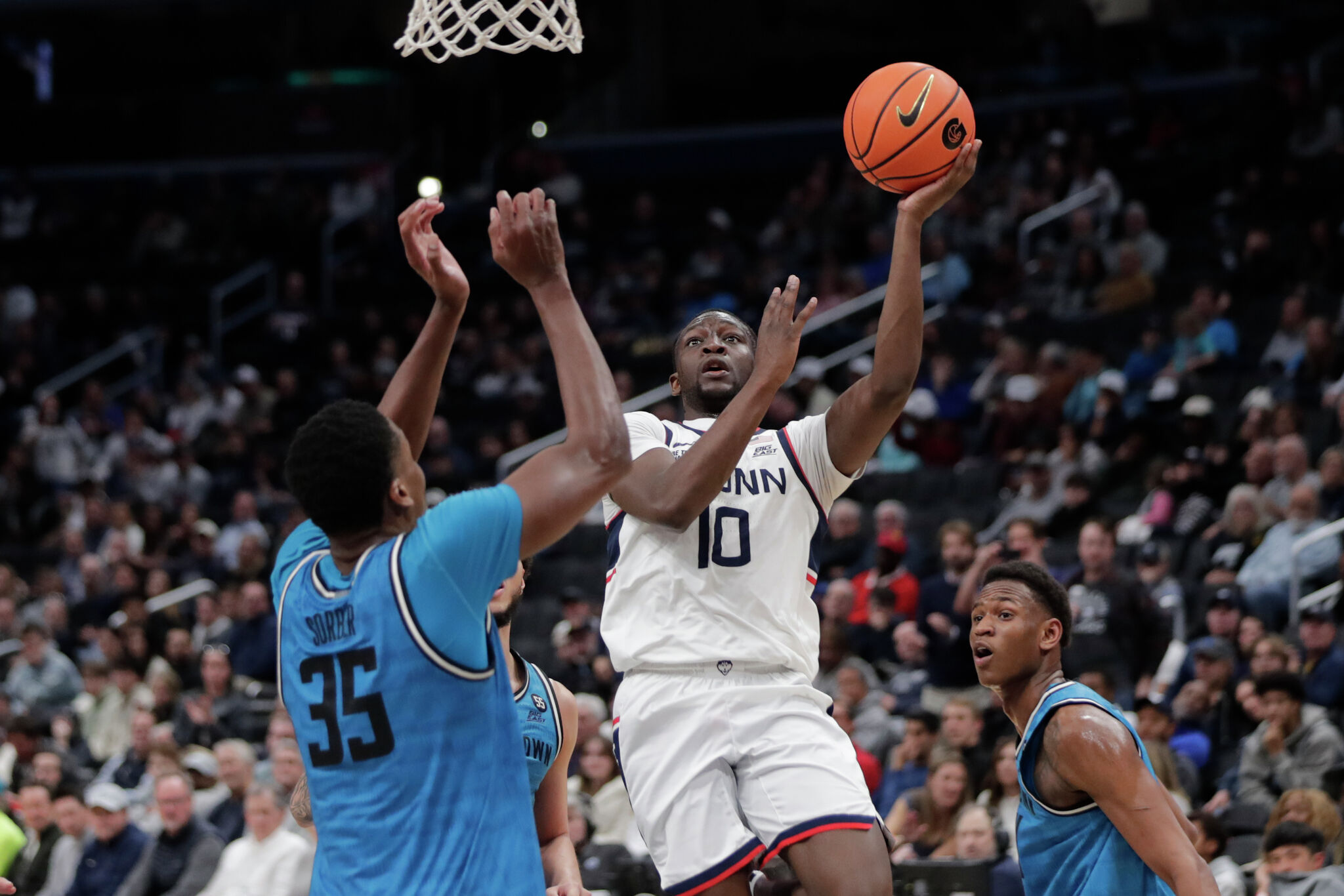 Uconn Men's Basketball Falls In Ap Top 25 Poll Following Loss