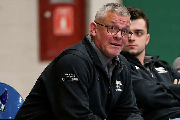 Trumbull wrestling coach reaches 400-win milestone