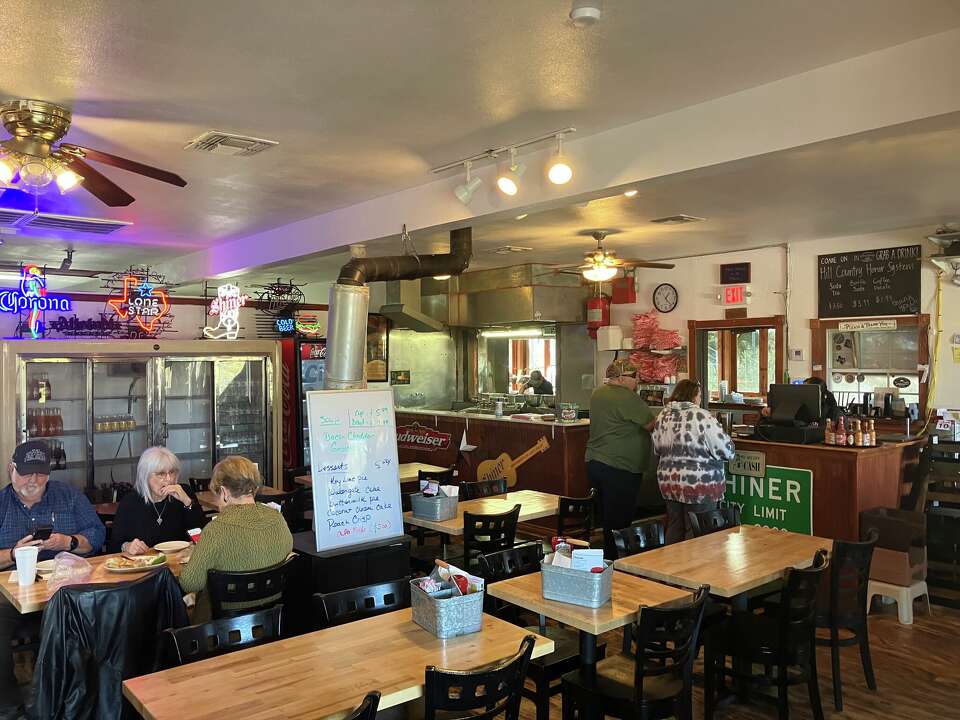 Alamo Springs cafe reopens in Fredericksburg after closing