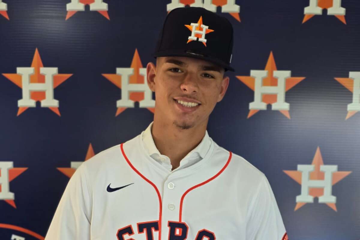 Newly-signed Astros prospect Kevin Alvarez is among the top international prospects of 2025.