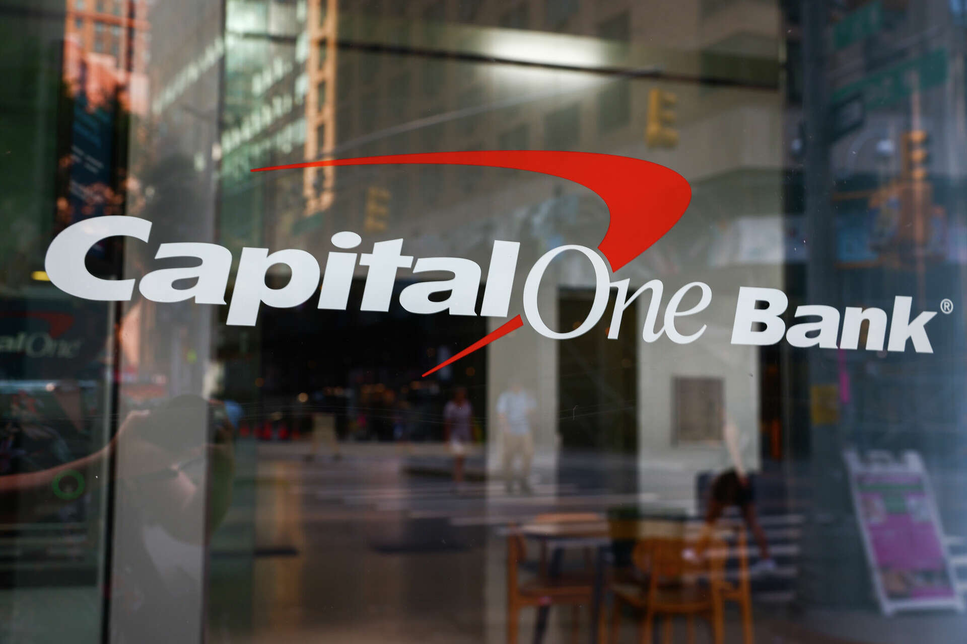 Capital One Users Struggle with Deposit Issues as Technical Glitch Disrupts Services