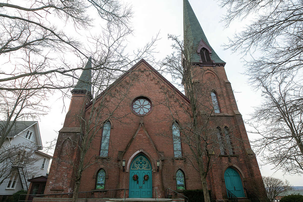 Wallingford First Congressional Church celebrates 350 years, predating the U.S.