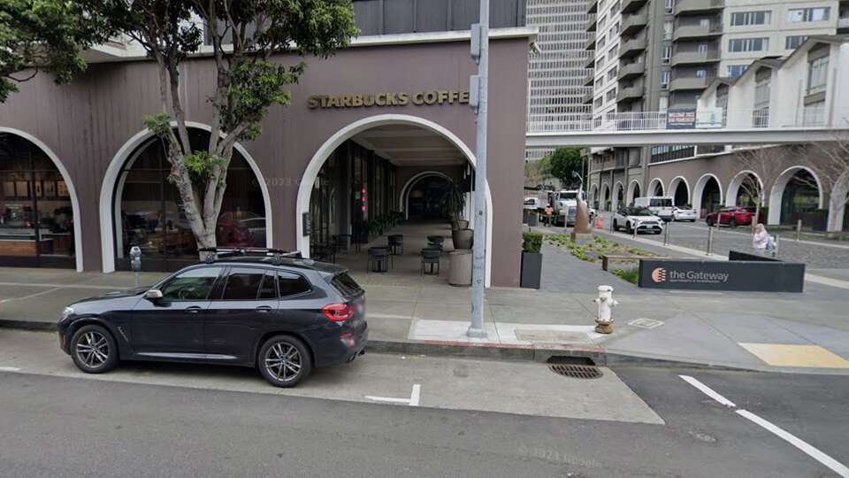 The Starbucks located at 99 Jackson St. in downtown San Francisco has announced it will be closing.