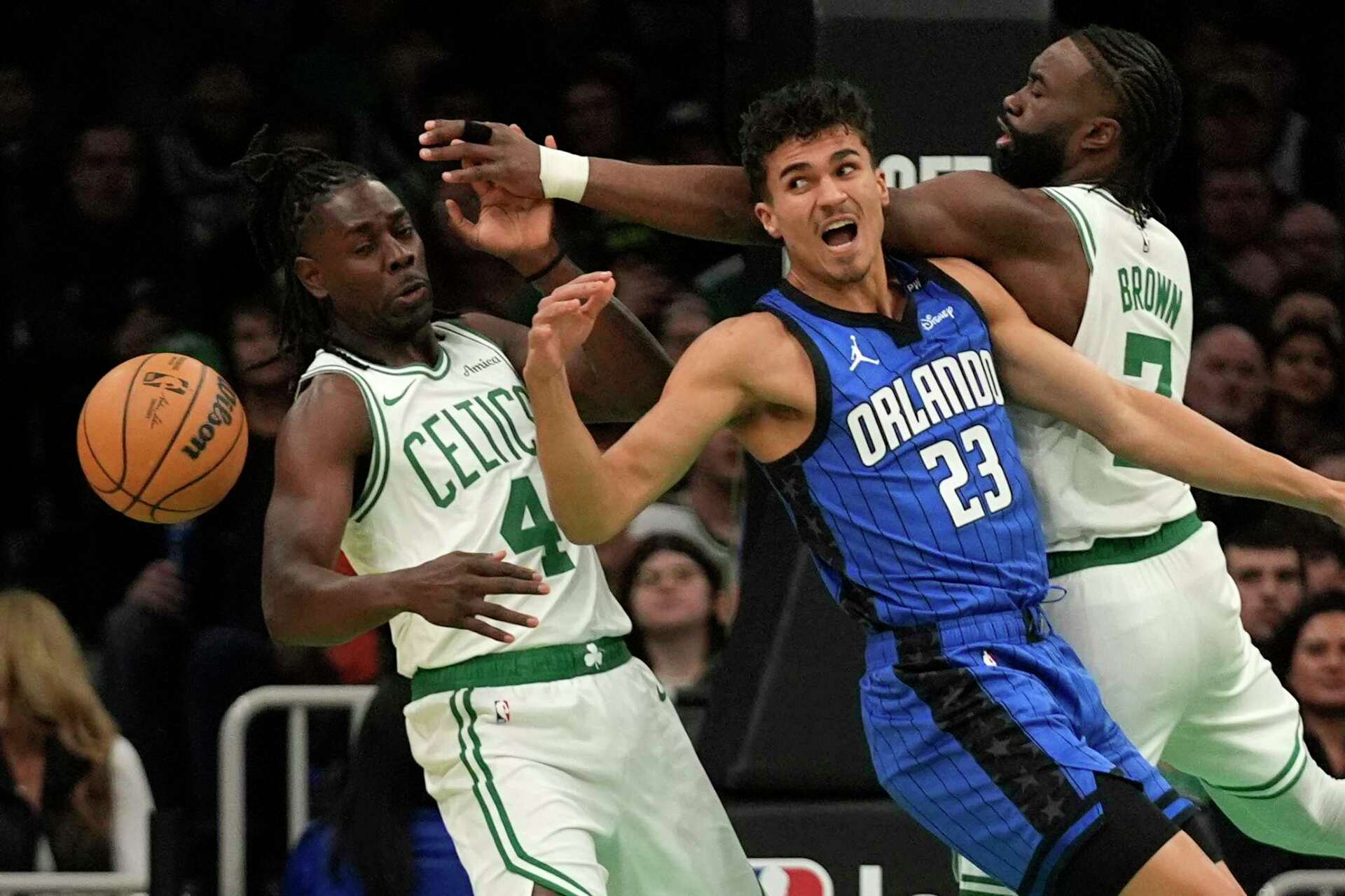 Jayson Tatum scores 30 as Celtics break out of shooting slump in 121-94 win  over Magic