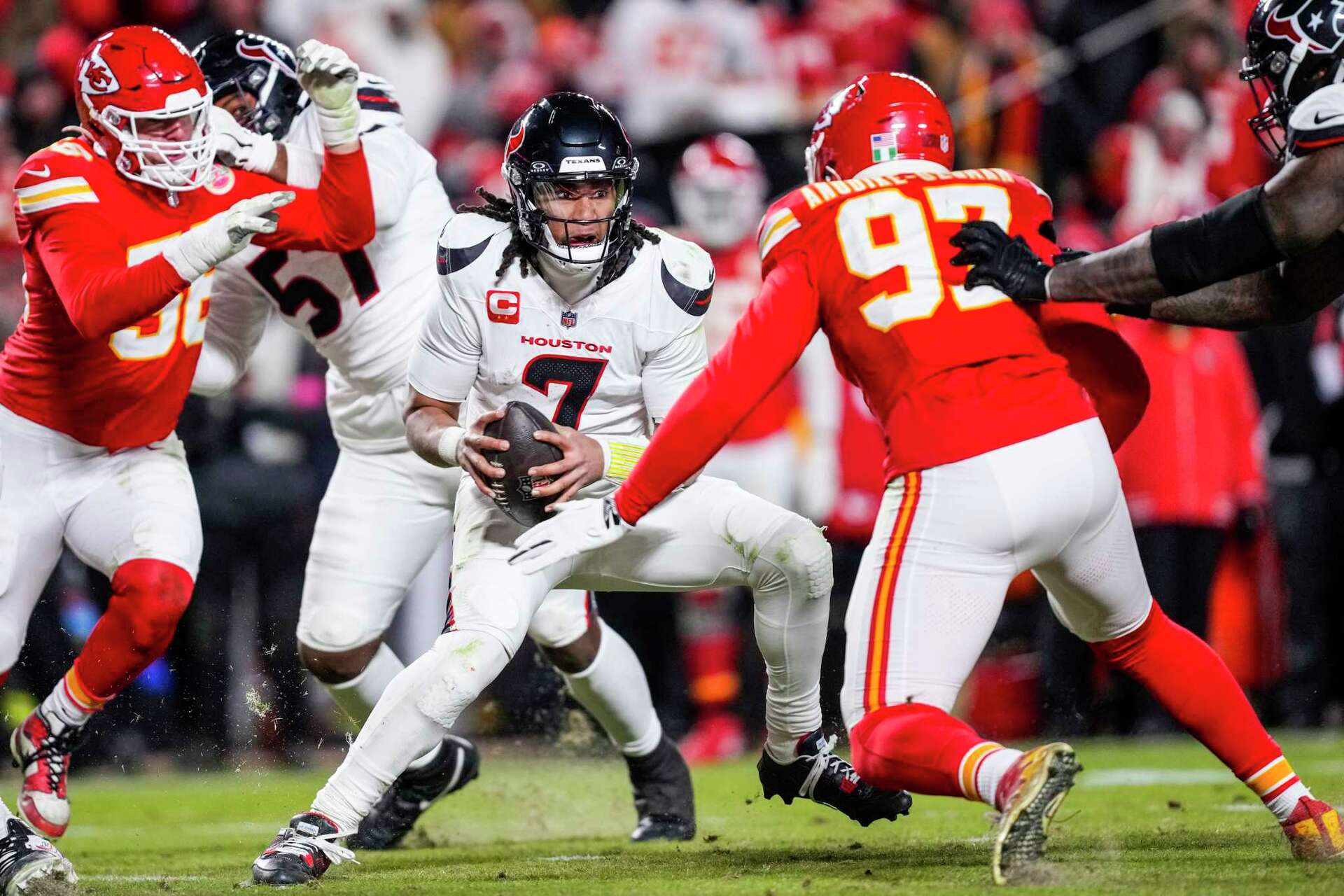 Houston Texans: 2024 problems started with O-line and injuries