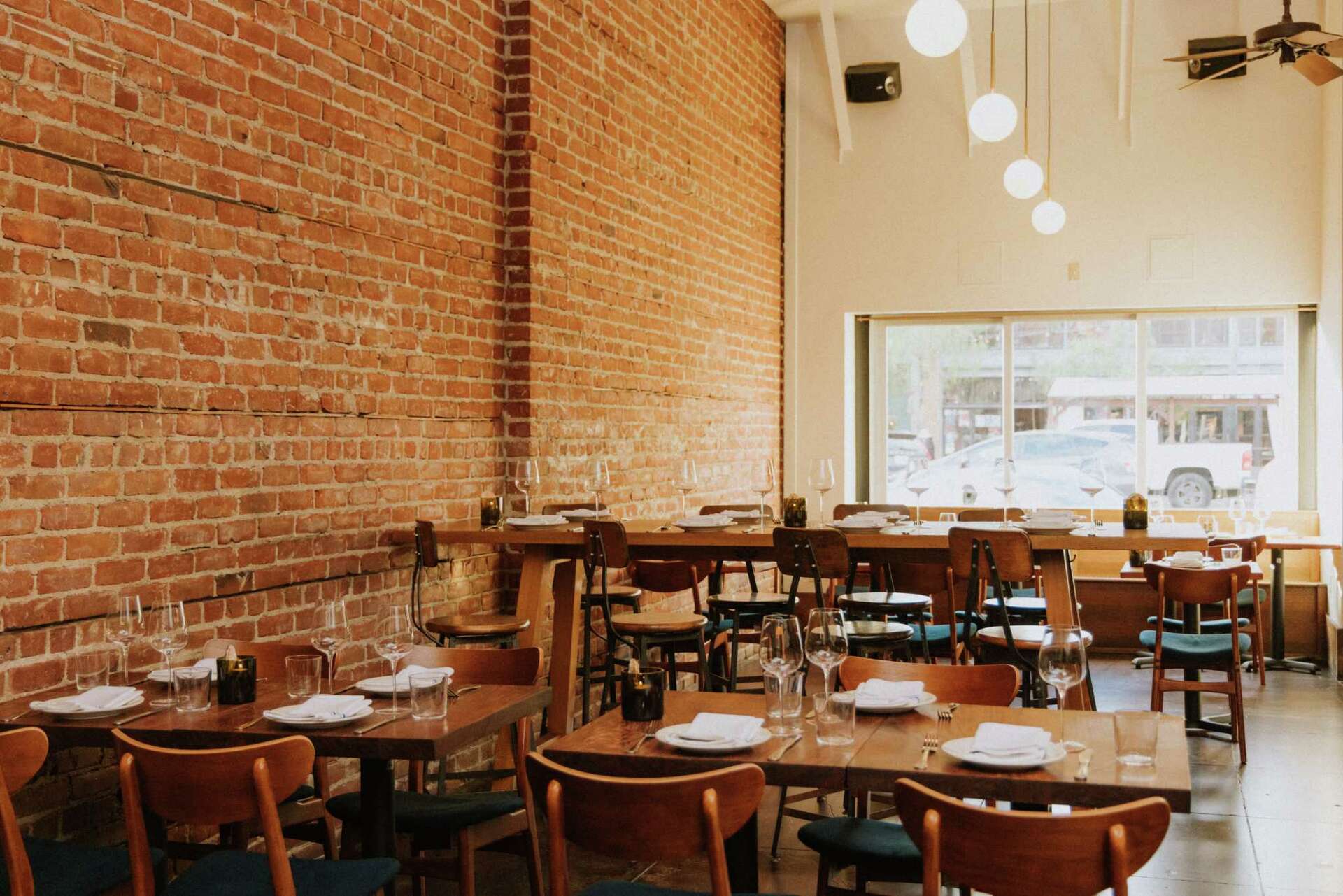 Oakland seafood restaurant Sirene opens from owners of SF's the Morris