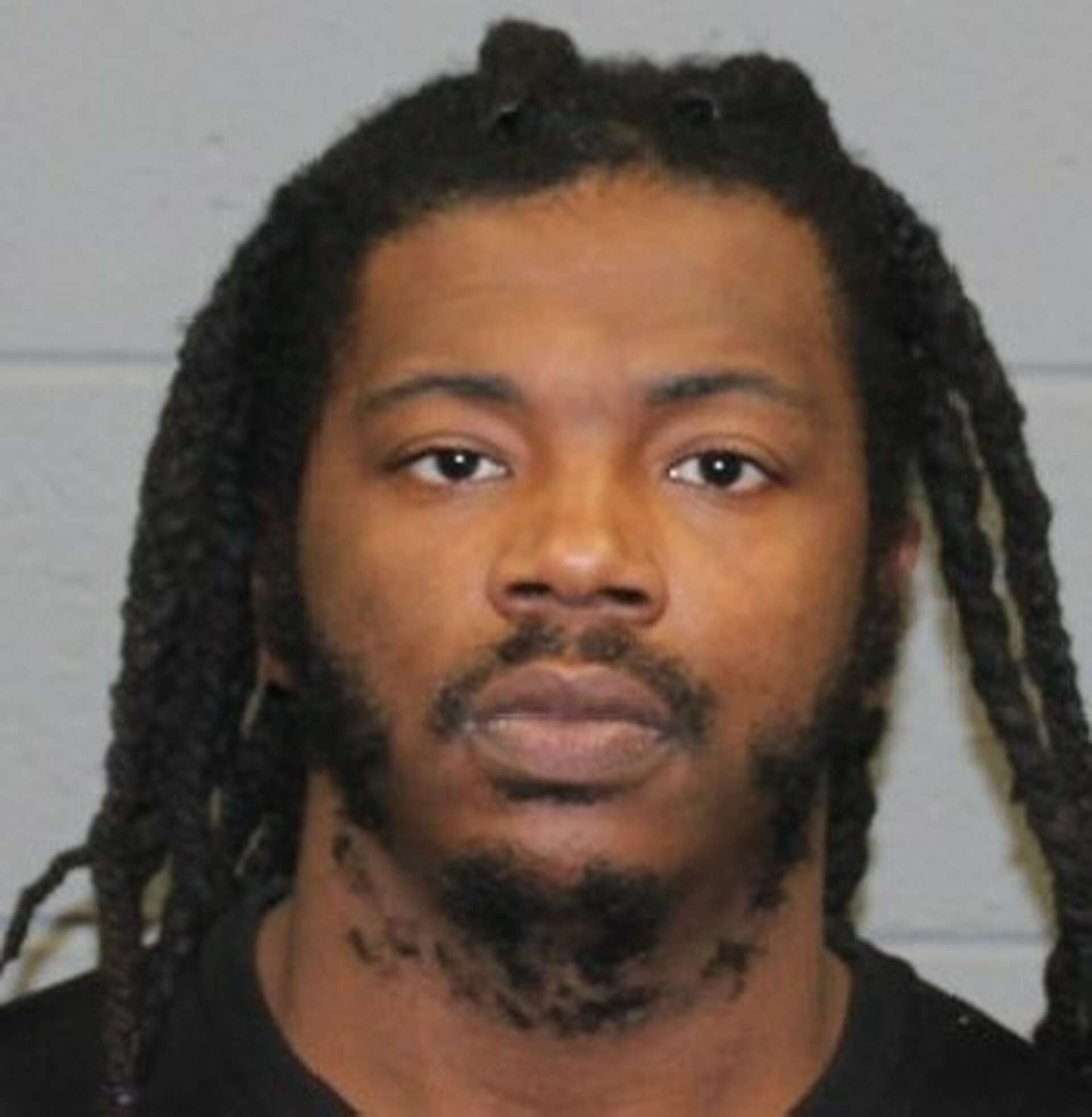 Waterbury man charged with murder in fatal stabbing outside bar