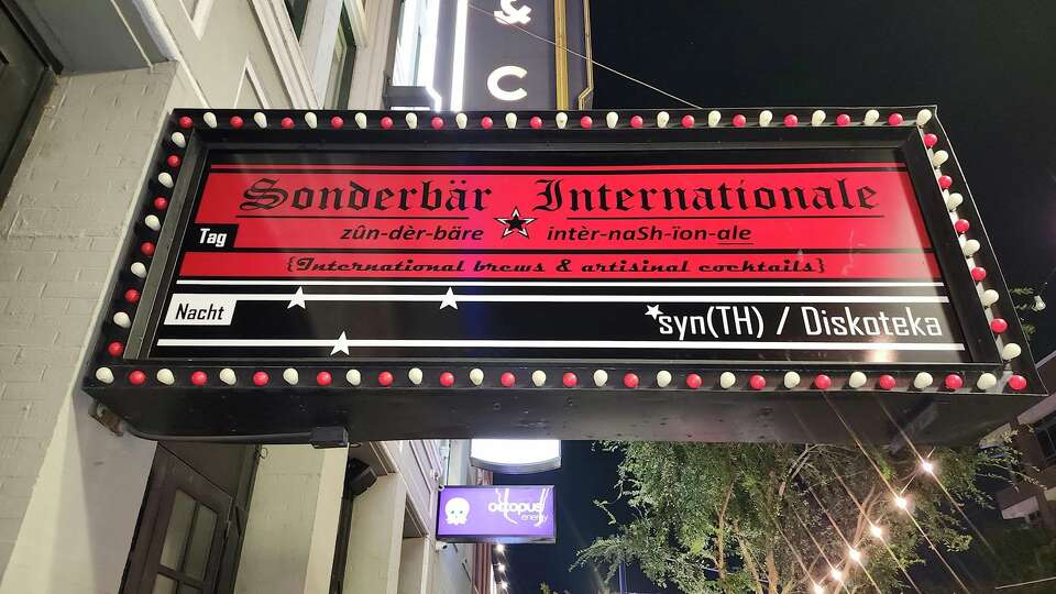 Sonderbar Internationale in downtown Houston