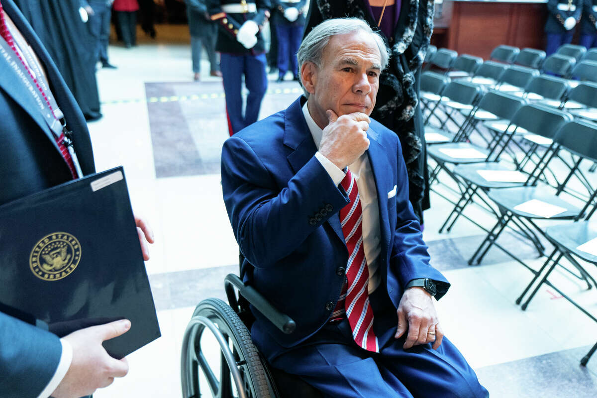 WASHINGTON, DC - JANUARY 20: Texas Governor Greg Abbott arrives prior to the inauguration of President-elect Donald Trump at the United States Capitol on January 20, 2025 in Washington, DC. Donald Trump takes office for his second term as the 47th President of the United States. (Photo by Bill Clark-Pool/Getty Images)