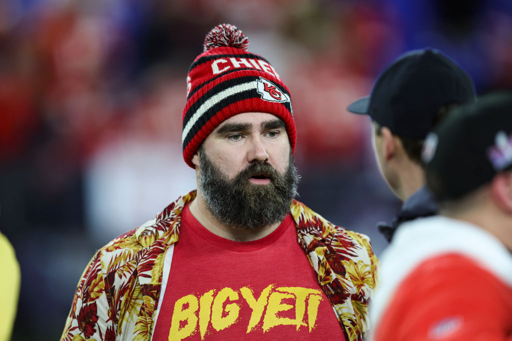 Jason Kelce: C.J. Stroud ‘couldn’t scratch his ass’ before sacks vs. Chiefs