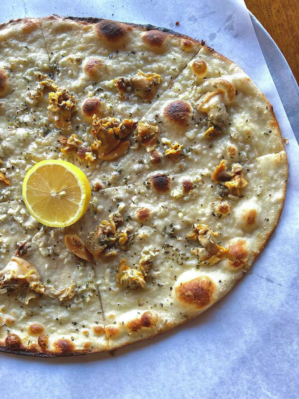 CT clam pizza guide: 8 restaurants that offer the classic and twists