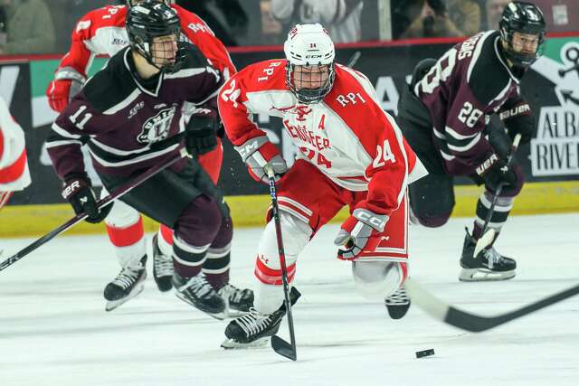 RPI men's hockey seeks to turn around fortunes on home ice
