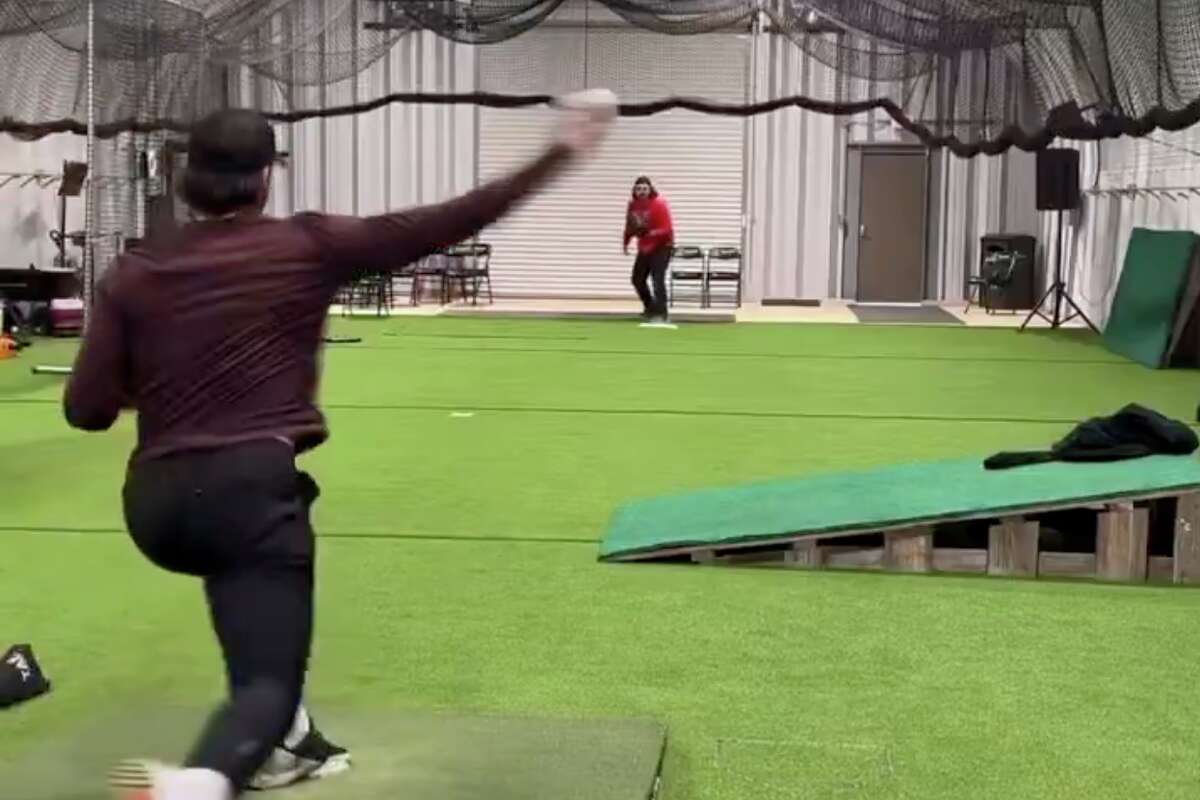 Astros' Lance McCullers Jr. works off the mound in practice ahead of the 2025 MLB season. 