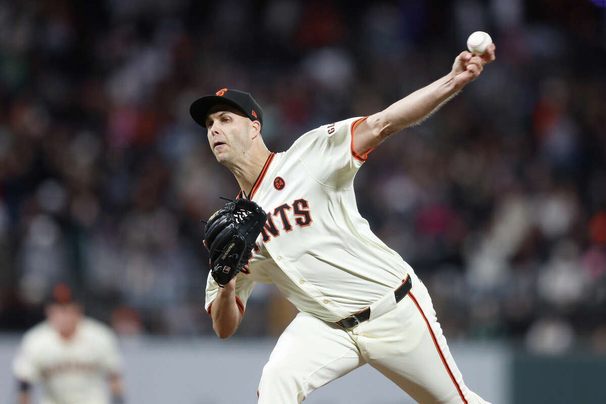 Taylor Rogers #33 of the San Francisco Giants pitches against the Atlanta Braves at Oracle Park on Aug. 14, 2024 in San Francisco.