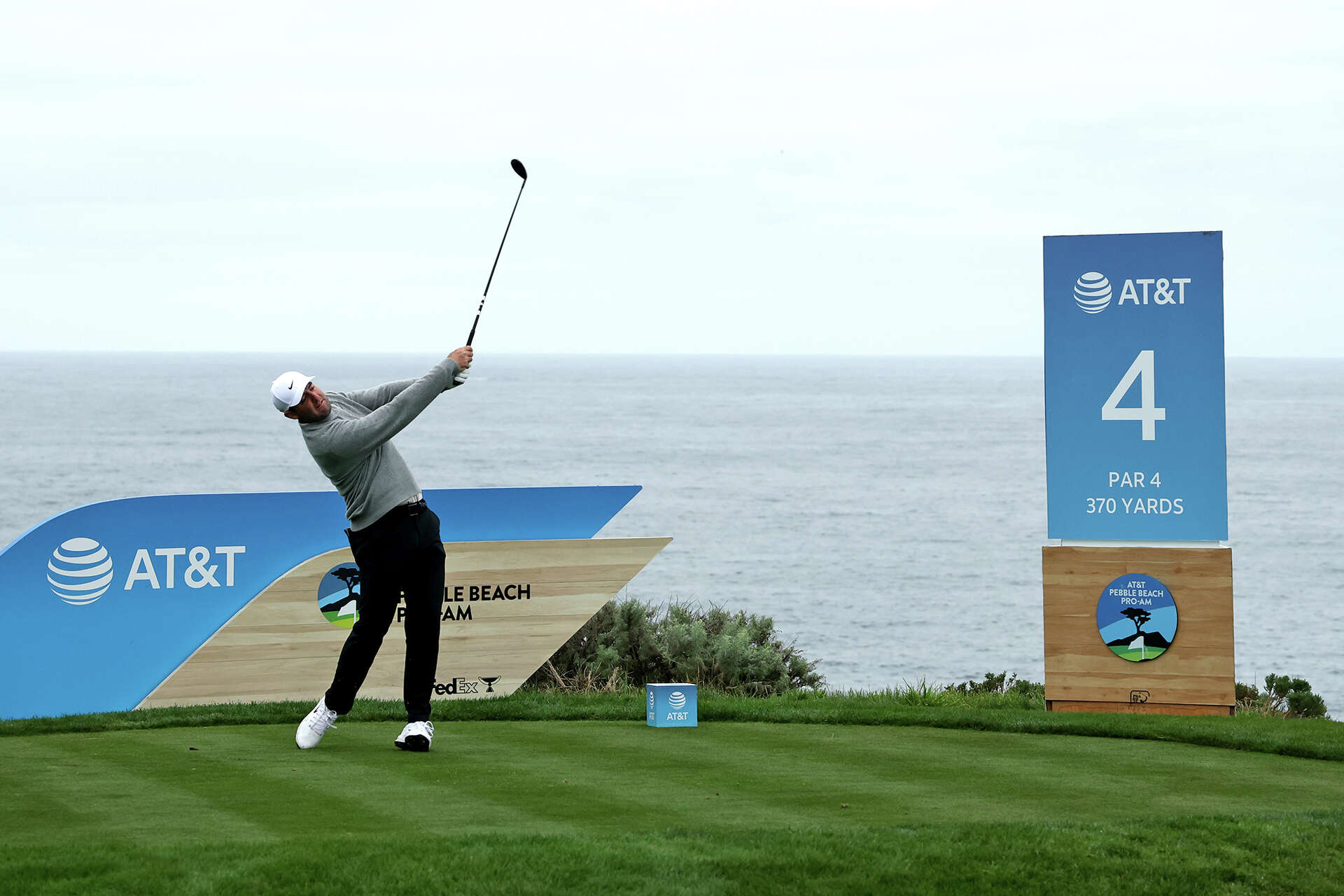 pebble beach pro am dress code Style Guide: What To Wear To a Golf Tournament