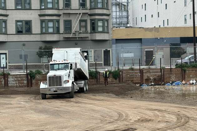 This abandoned S.F. site became a garbage-filled swamp. A new owner plans to build condos there