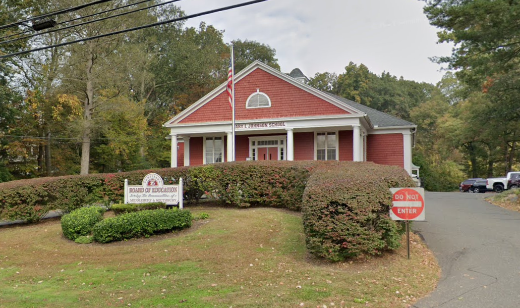 Connecticut schools superintendent charged with DUI in Southington, records show