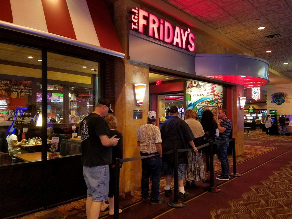 Chain restaurant that went bankrupt abruptly closes in 4 Vegas casinos