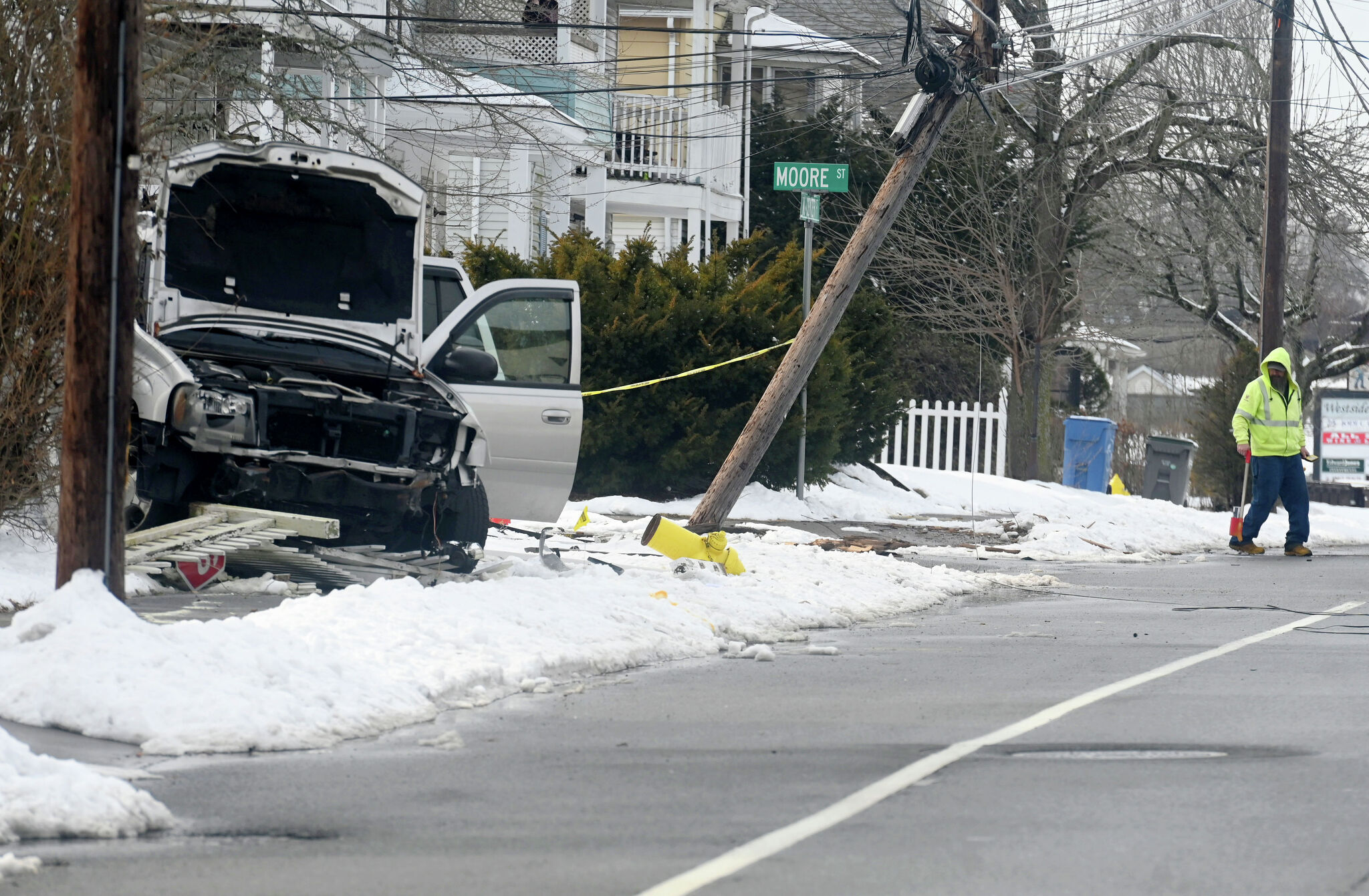 Police identify Manchester man killed in West Center Street crash