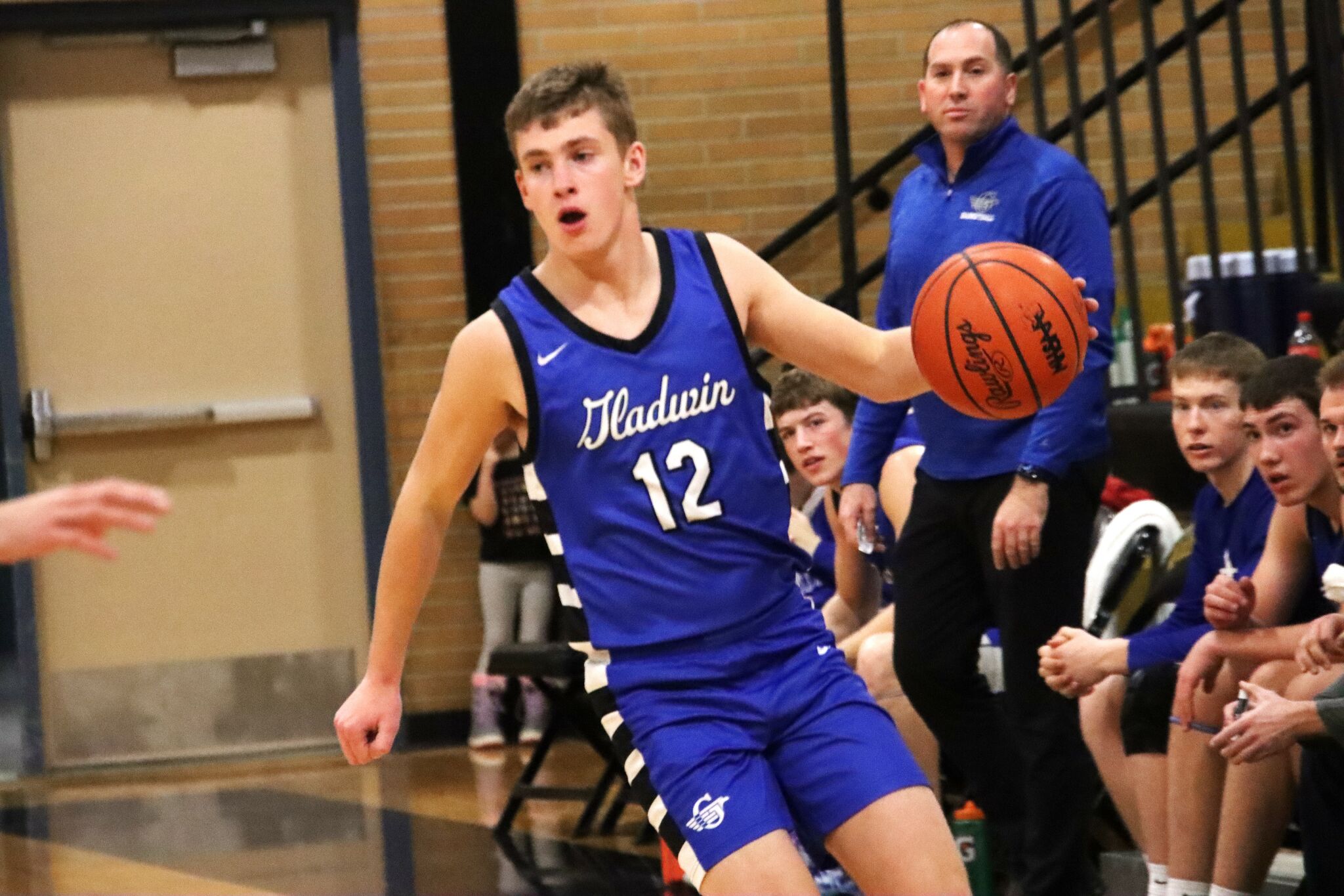 Prep Roundup: Gladwin duo erupts for 68 points
