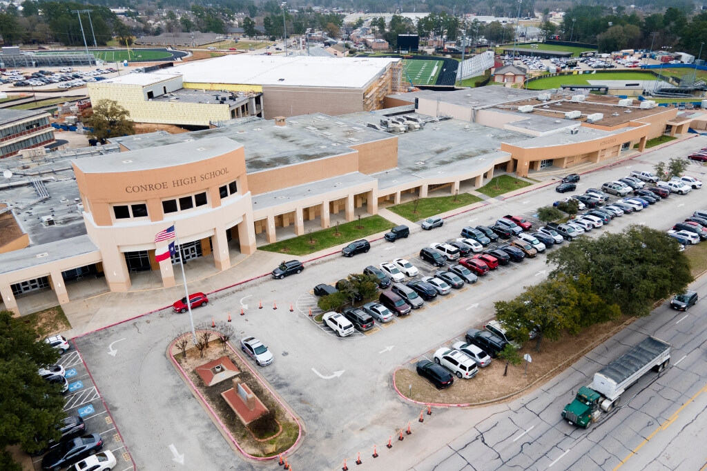Conroe ISD says dissemination of red cards violated district policy