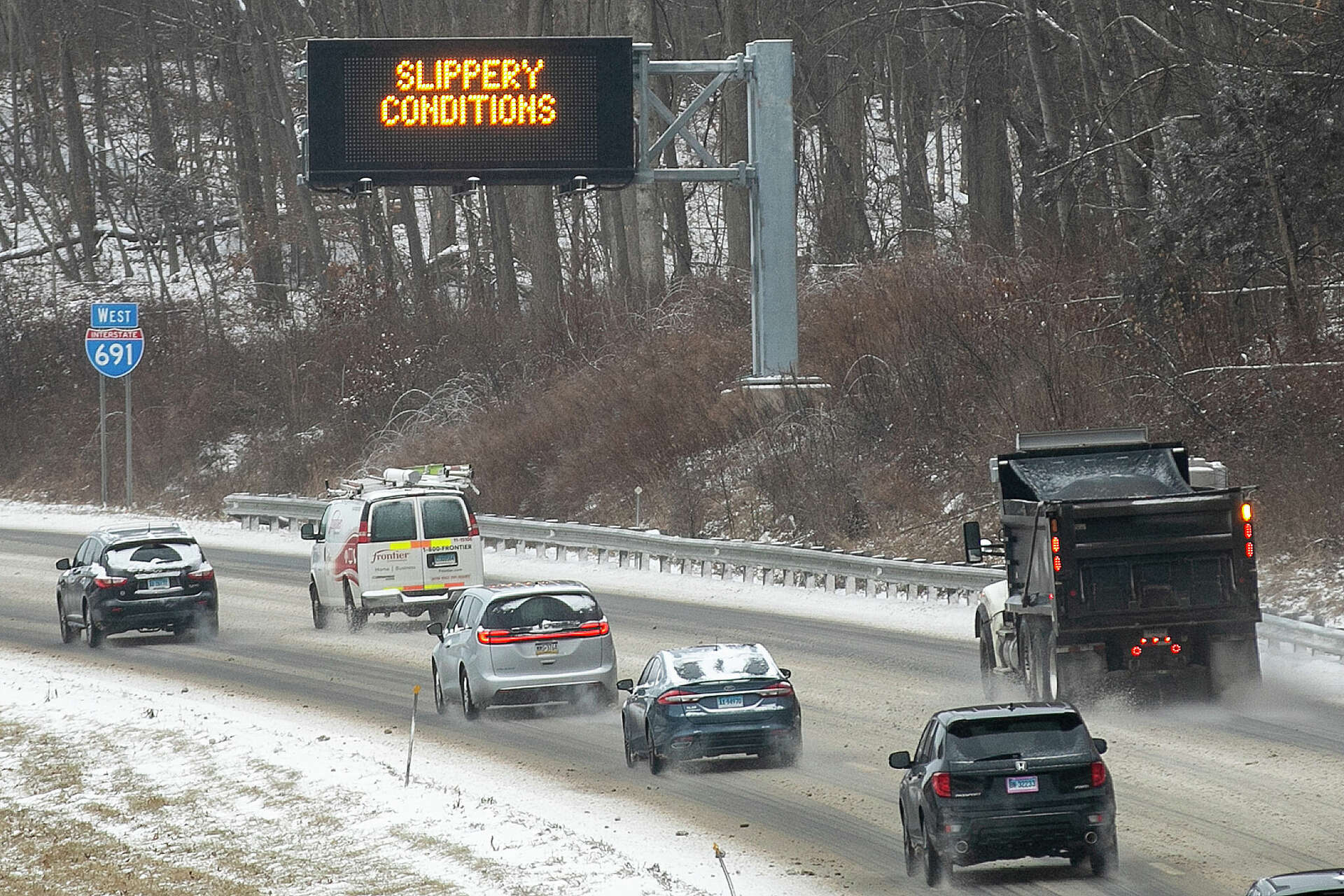 How much snow has fallen in Connecticut in February?