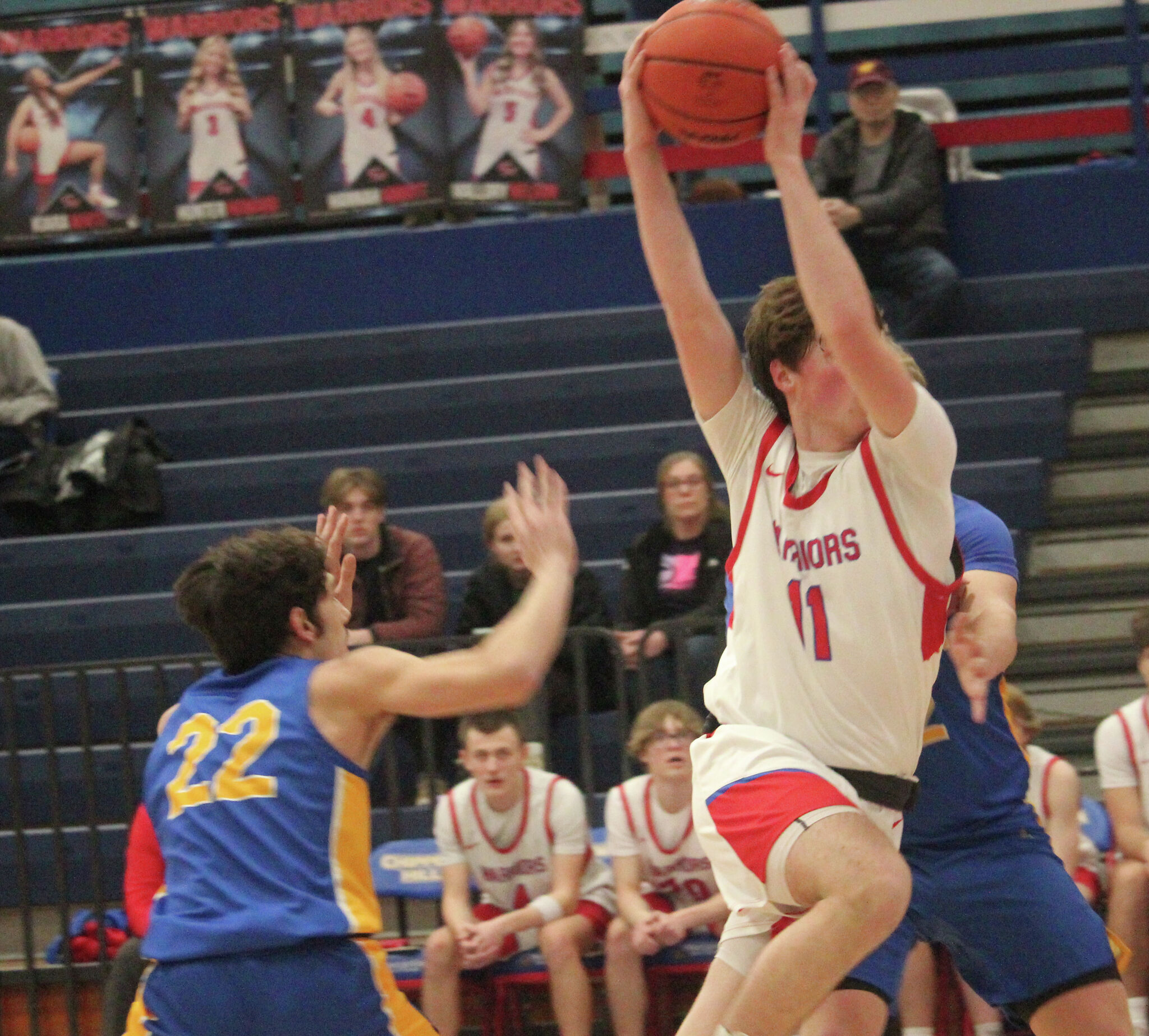 Chippewa Hills defeats Harrison on late-game heroics