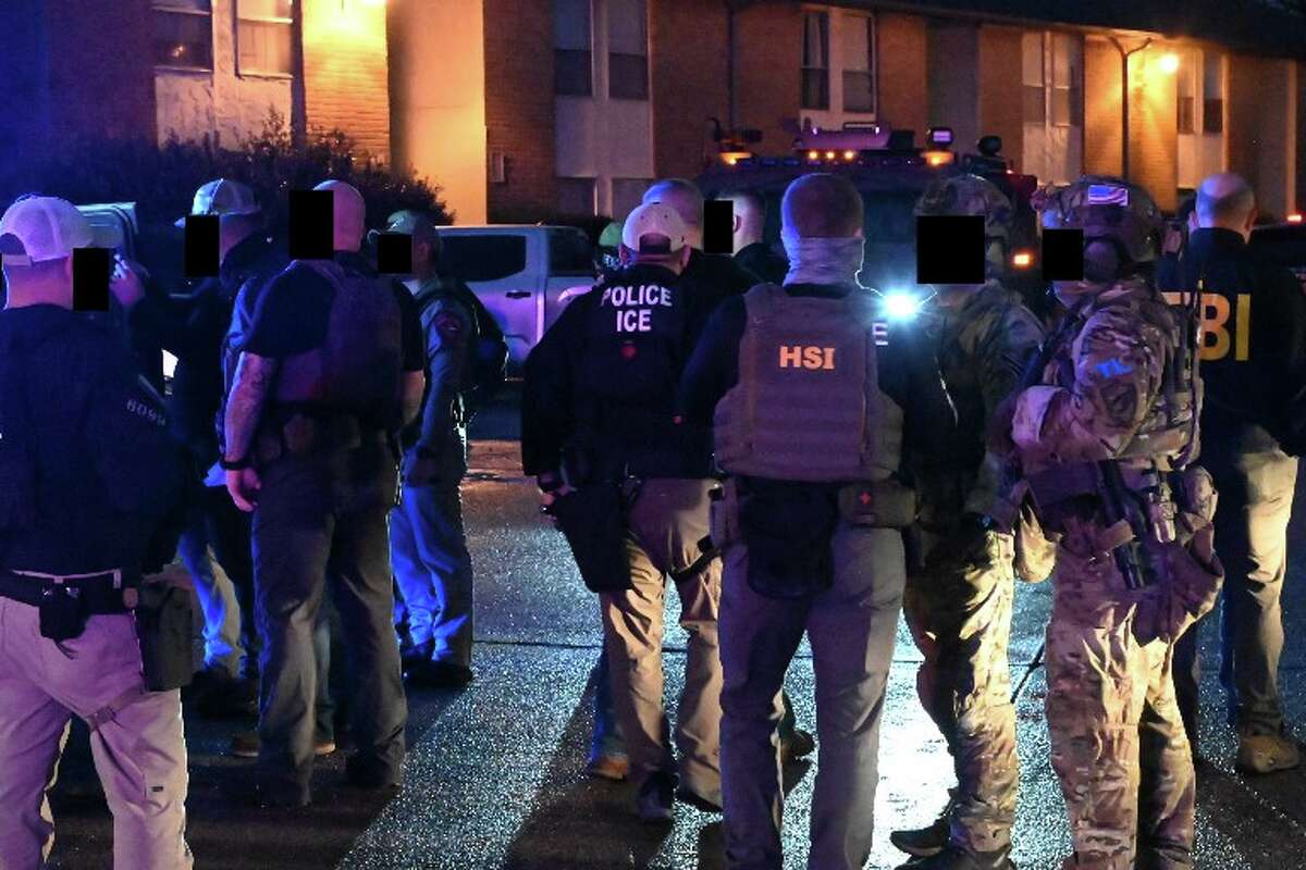 Agents and officers from ICE and other agencies served a warrant in southwest Houston on Wednesday, Feb. 12, 2025