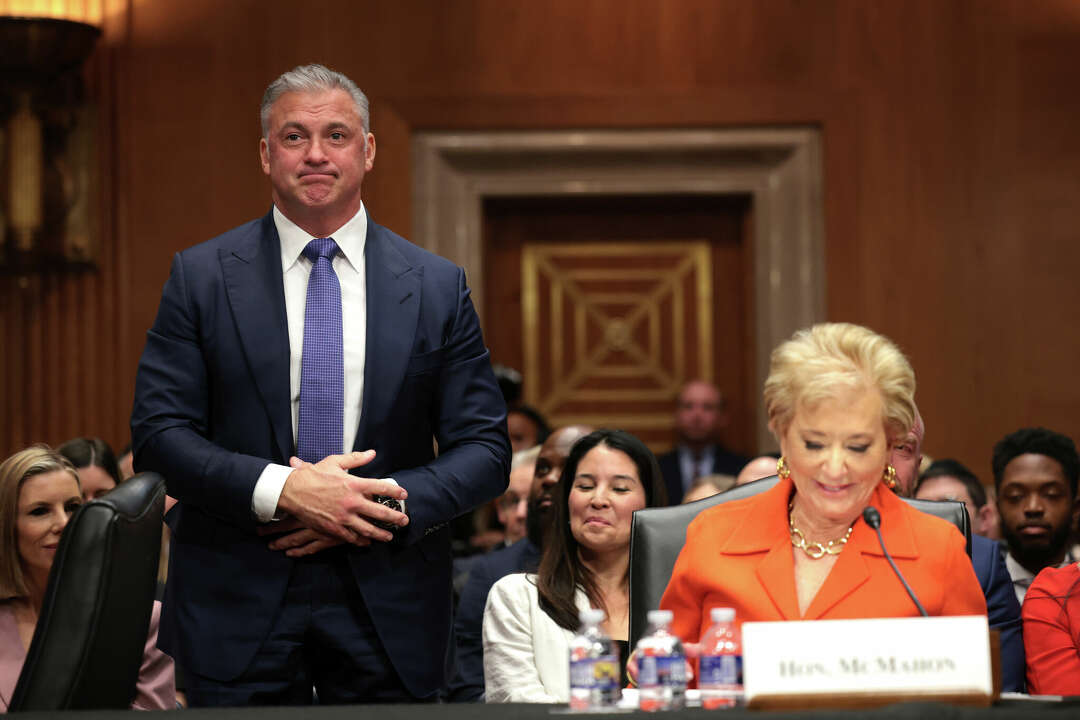 Don'T Miss This: Linda Mcmahon'S Tour On Dismantling The Doe - xed27hn